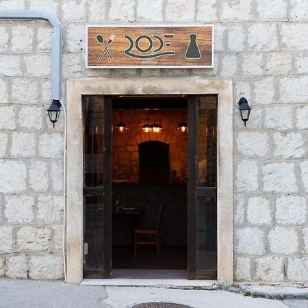 Apartments Magli Kastela Bagian luar foto