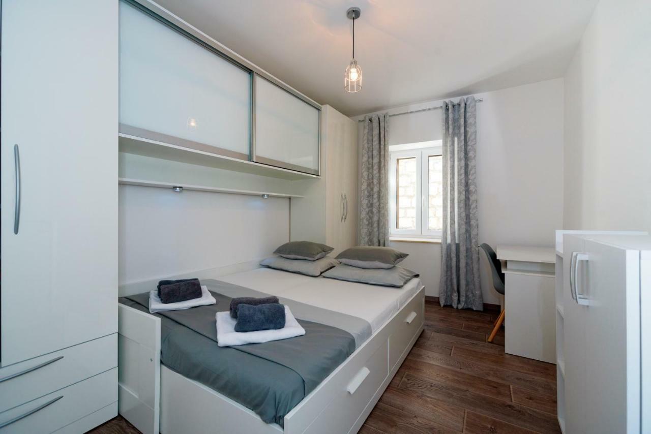 Apartments Magli Kastela Bagian luar foto