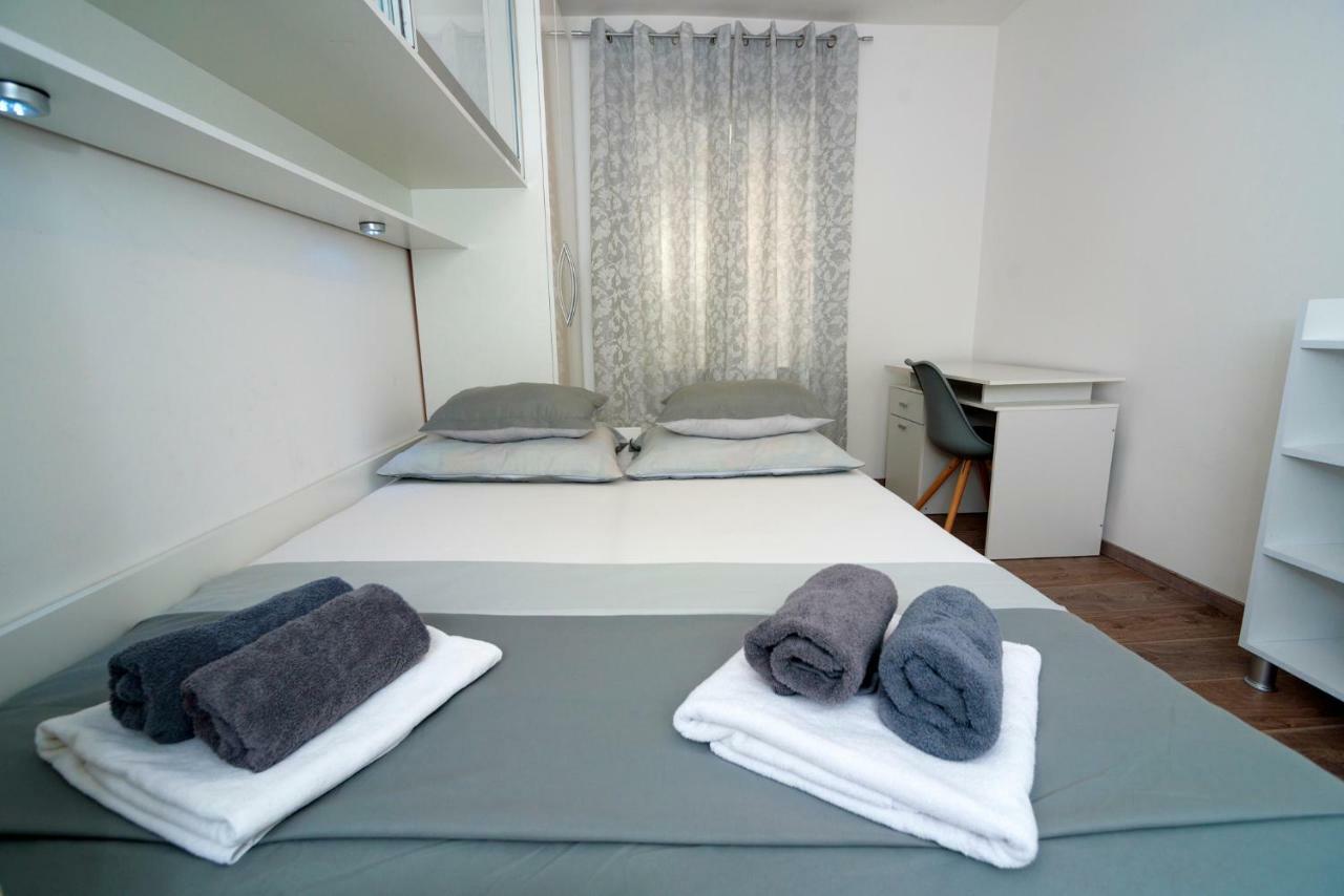 Apartments Magli Kastela Bagian luar foto