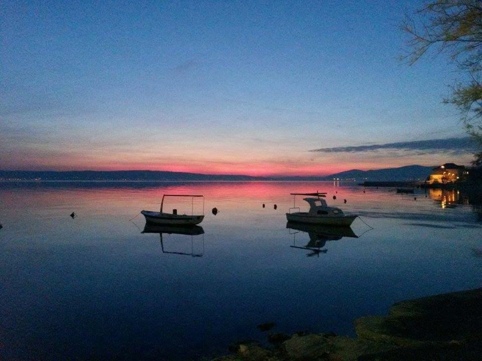 Apartments Magli Kastela Bagian luar foto