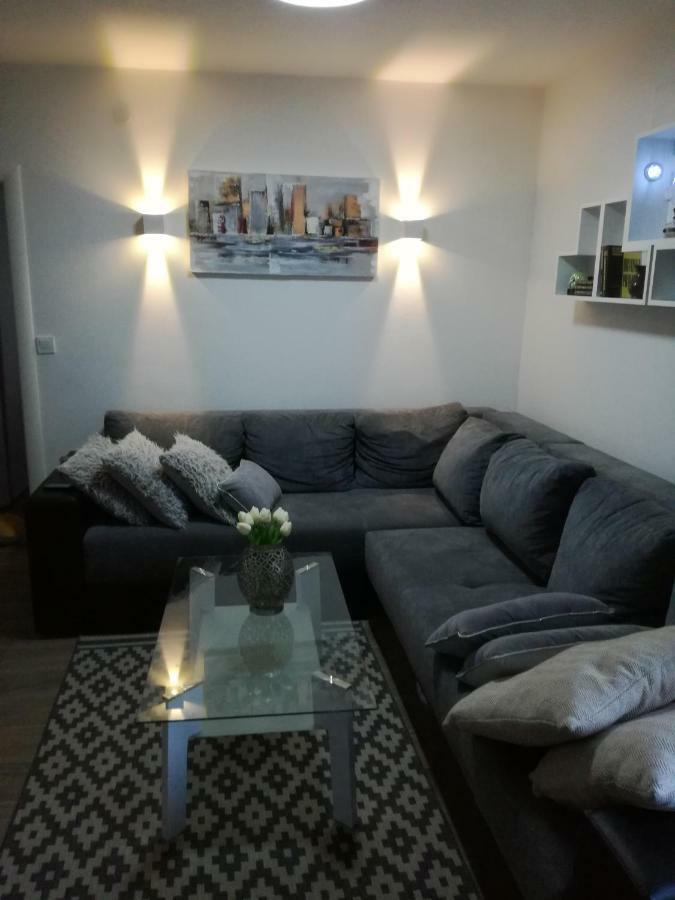 Apartments Magli Kastela Bagian luar foto